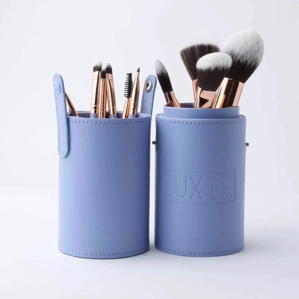 🆕 Luxie Dreamcatcher 15 Piece Makeup Brush Set